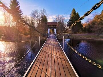 Фото номера Номер Делюкс с кроватью размера «king-size» Кемпинги Historic Bridge Tower г. Lagedi 20